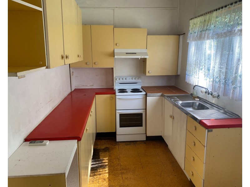52 Victory Parade, Tascott NSW 2250