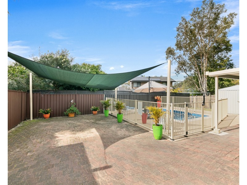 25 Shoalhaven Drive, Woy Woy NSW 2256