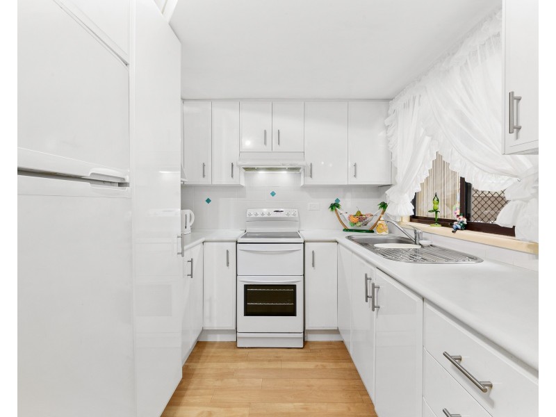 25 Shoalhaven Drive, Woy Woy NSW 2256