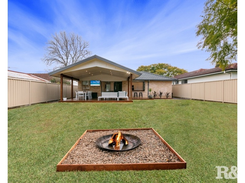 54 Gwendolen Avenue, Umina Beach NSW 2257