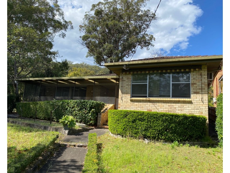 248 Avoca Drive, Green Point NSW 2251