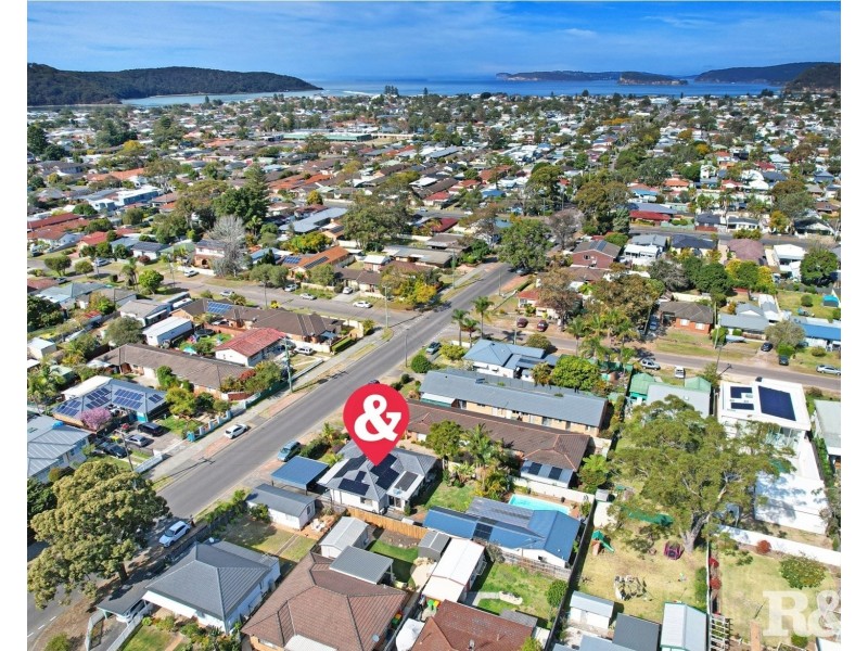 121 Trafalgar Ave, Umina Beach NSW 2257