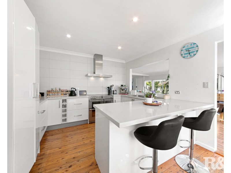 121 Trafalgar Ave, Umina Beach NSW 2257
