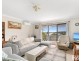 33 Nioka Avenue, Point Clare NSW 2250