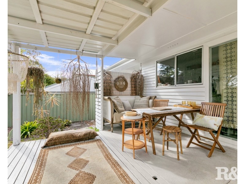 33 Karloo Road, Umina Beach NSW 2257