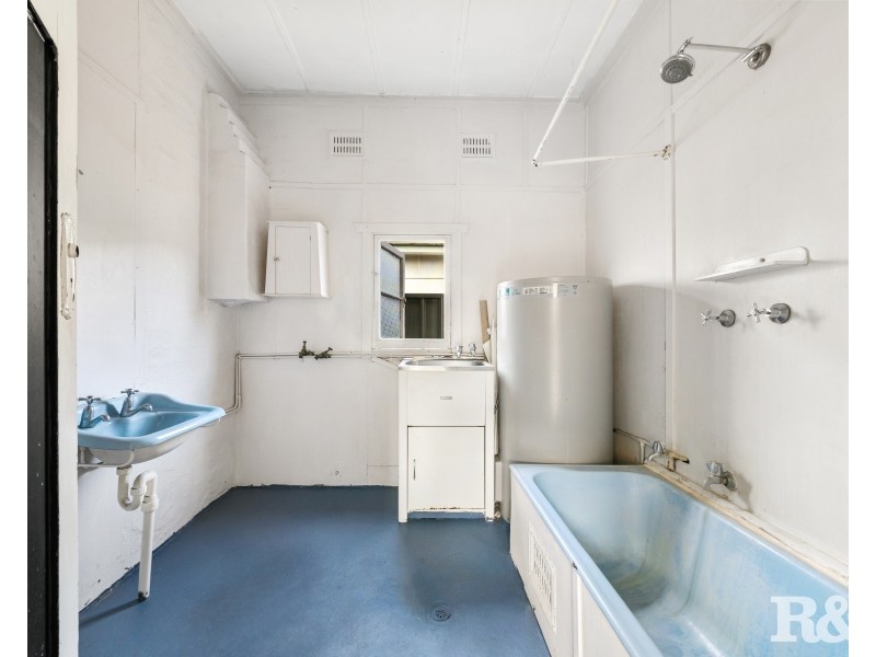 63 Beach Street, Ettalong Beach NSW 2257