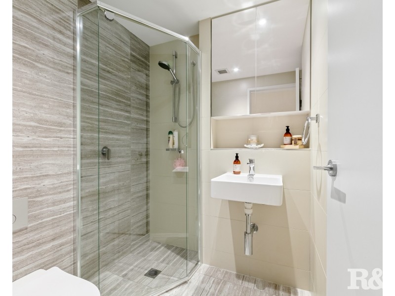 106/148A Albany Street, Point Frederick NSW 2250