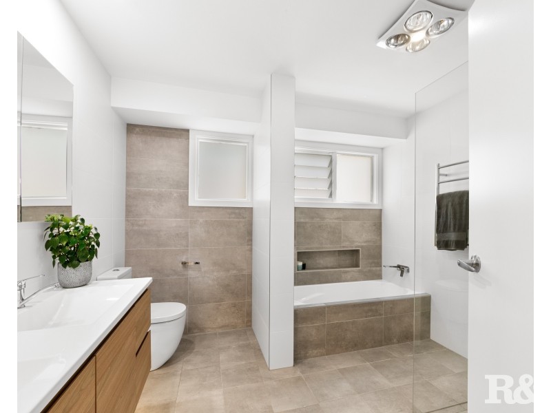 22 Mount Ettalong Road, Umina Beach NSW 2257