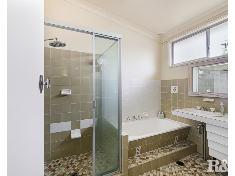 11 Elanora Road, Umina Beach NSW 2257