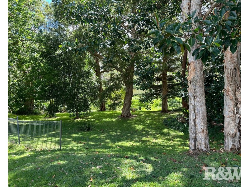 11 Elanora Road, Umina Beach NSW 2257