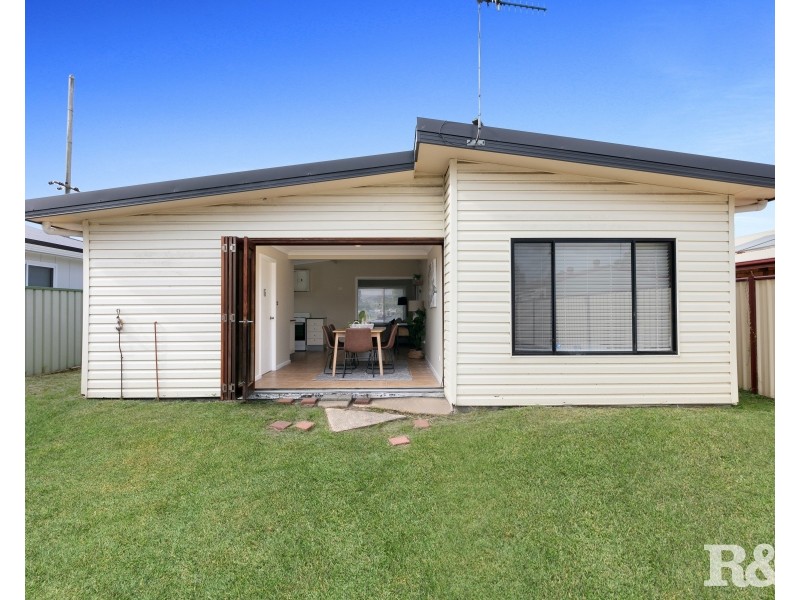 88 Lone Pine Avenue, Umina Beach NSW 2257