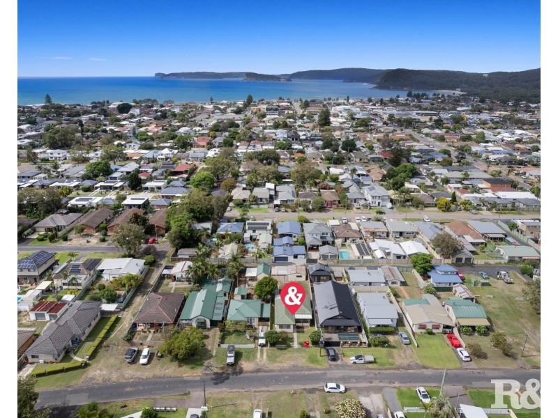 30 Albion Street, Umina Beach NSW 2257