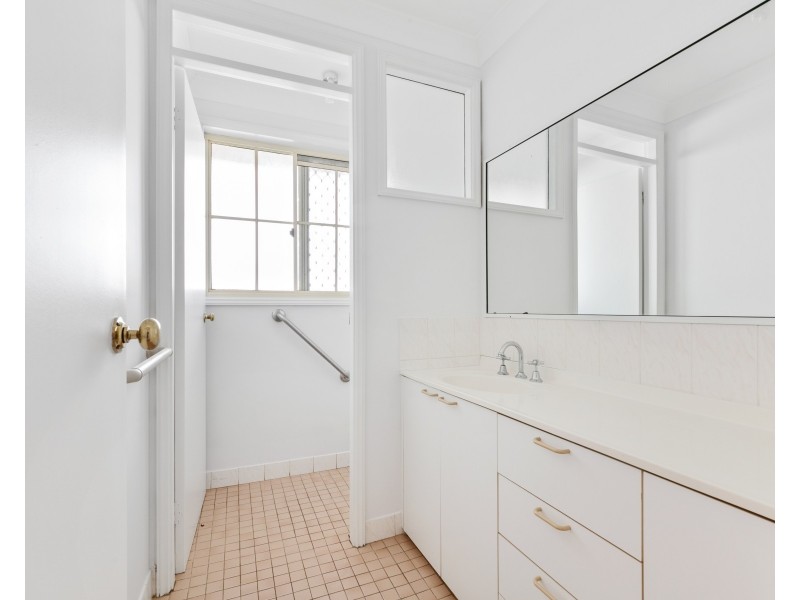 1/15 Pozieres Avenue, Umina Beach NSW 2257