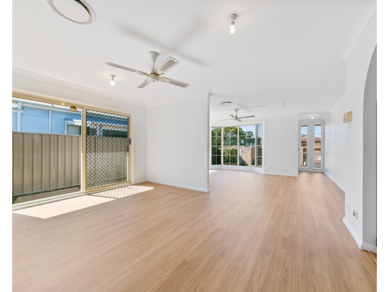 1/15 Pozieres Avenue, Umina Beach NSW 2257