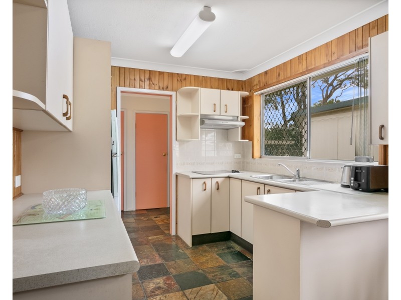 68 Wentworth Avenue, Woy Woy NSW 2256