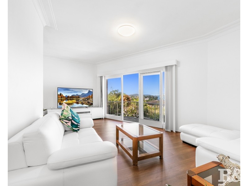 3/99 Henry Parry Drive, Gosford NSW 2250