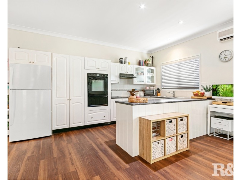 24 Alexandra Street, Umina Beach NSW 2257