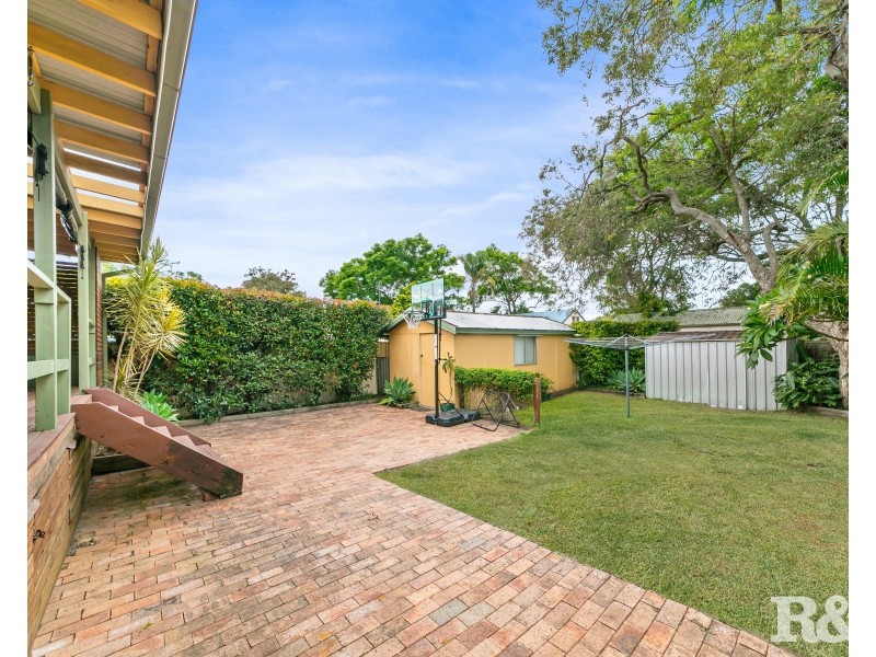24 Alexandra Street, Umina Beach NSW 2257