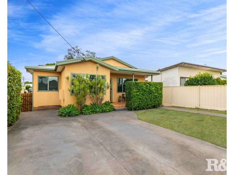 24 Alexandra Street, Umina Beach NSW 2257