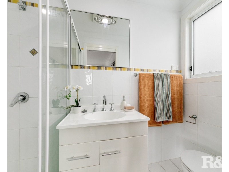 52 Wendy Drive, Point Clare NSW 2250