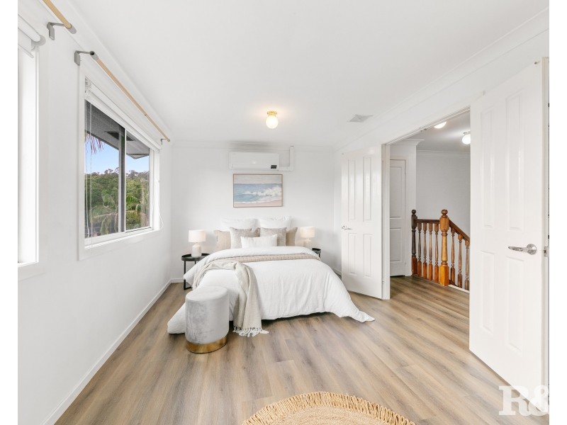 52 Wendy Drive, Point Clare NSW 2250