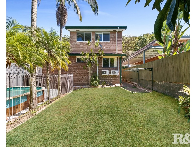 52 Wendy Drive, Point Clare NSW 2250
