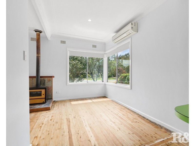 6 Miami Avenue, Woy Woy NSW 2256