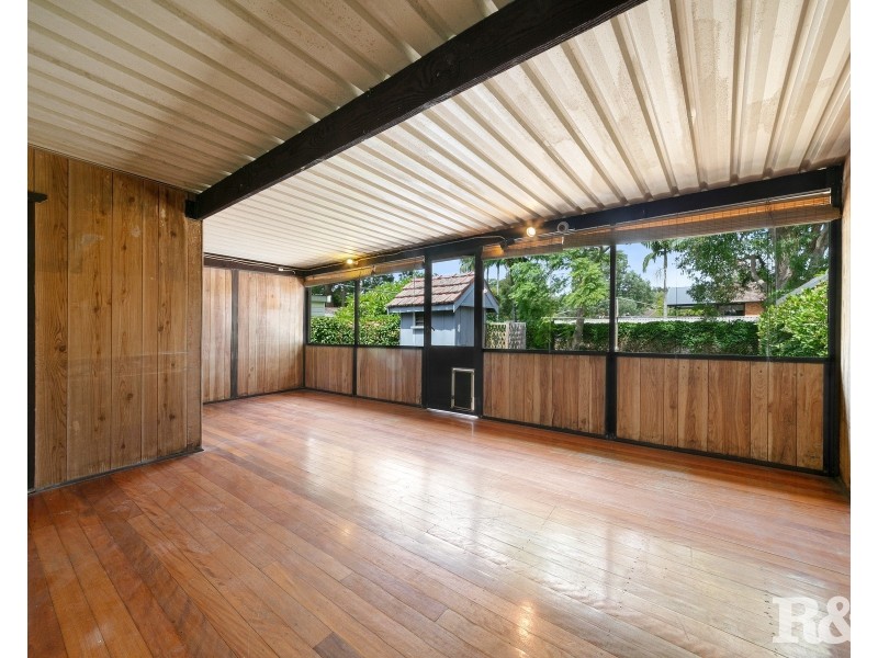 6 Miami Avenue, Woy Woy NSW 2256