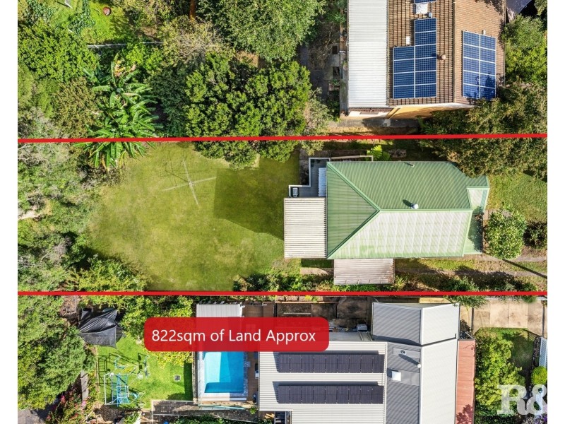 26 Nioka Avenue, Point Clare NSW 2250