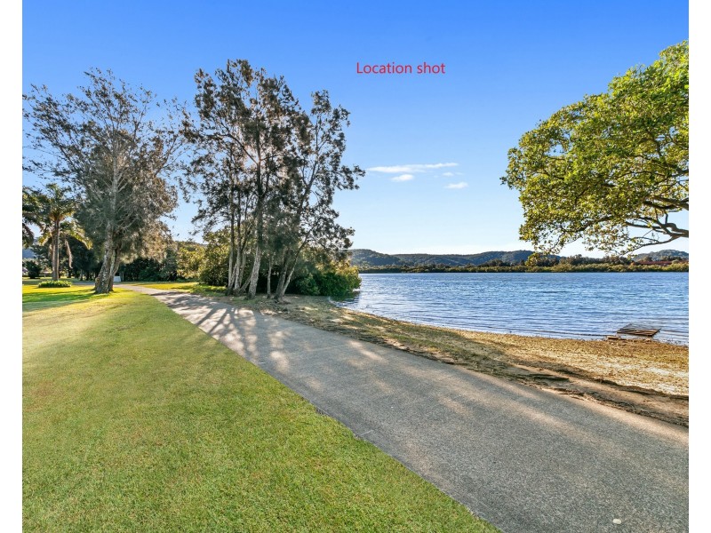 52 Victory Parade, Tascott NSW 2250
