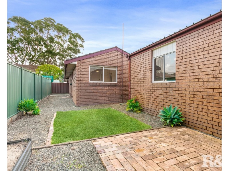 2/98 Springwood Street, Ettalong Beach NSW 2257