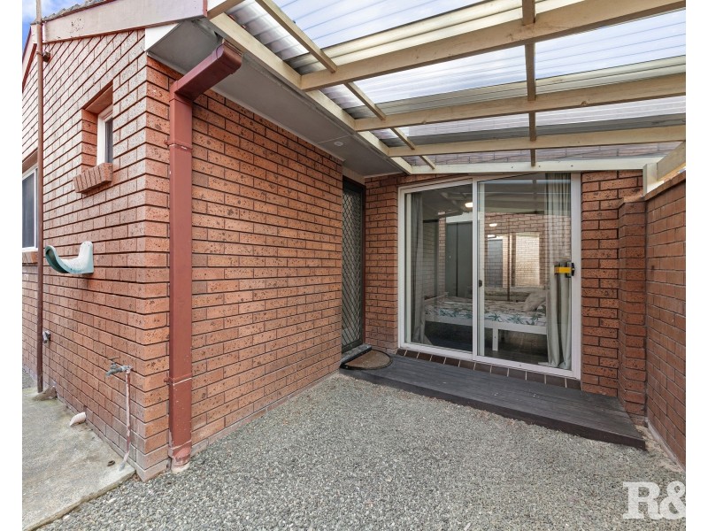 2/98 Springwood Street, Ettalong Beach NSW 2257