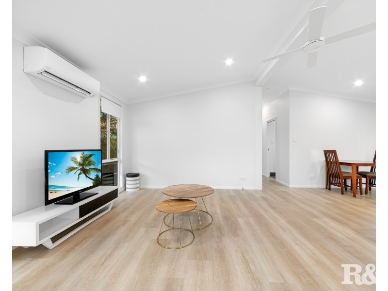 2/437 Wards Hill Road, Empire Bay NSW 2257