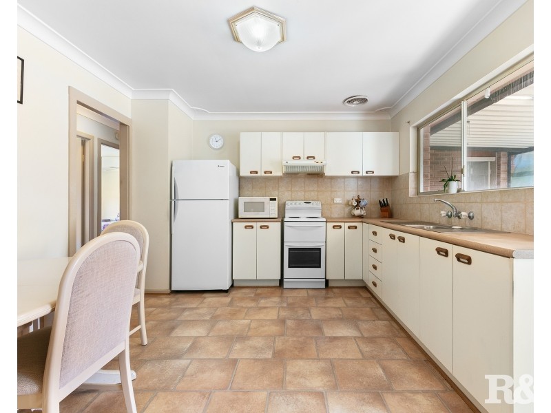 4 Swagman Crescent, Woy Woy NSW 2256