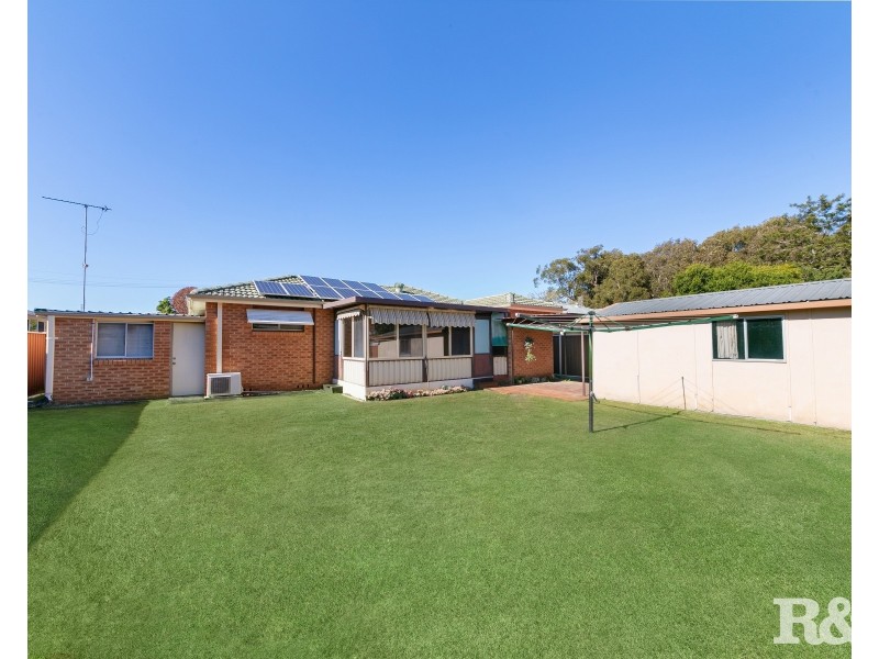 4 Swagman Crescent, Woy Woy NSW 2256