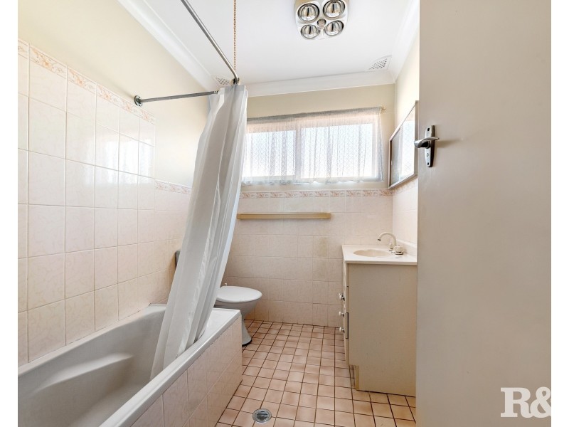 4 Swagman Crescent, Woy Woy NSW 2256