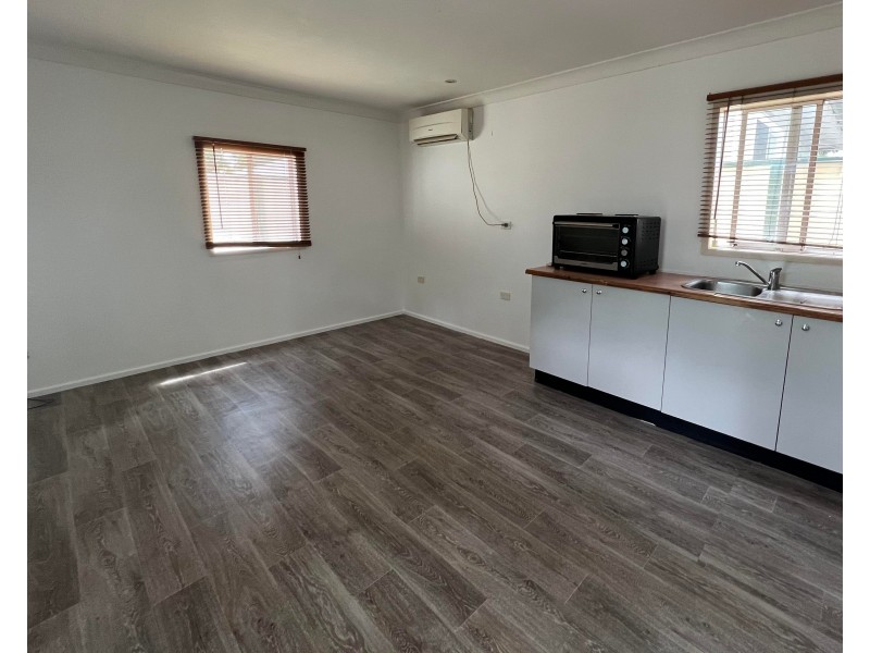 12A Wentworth Avenue South, Woy Woy NSW 2256