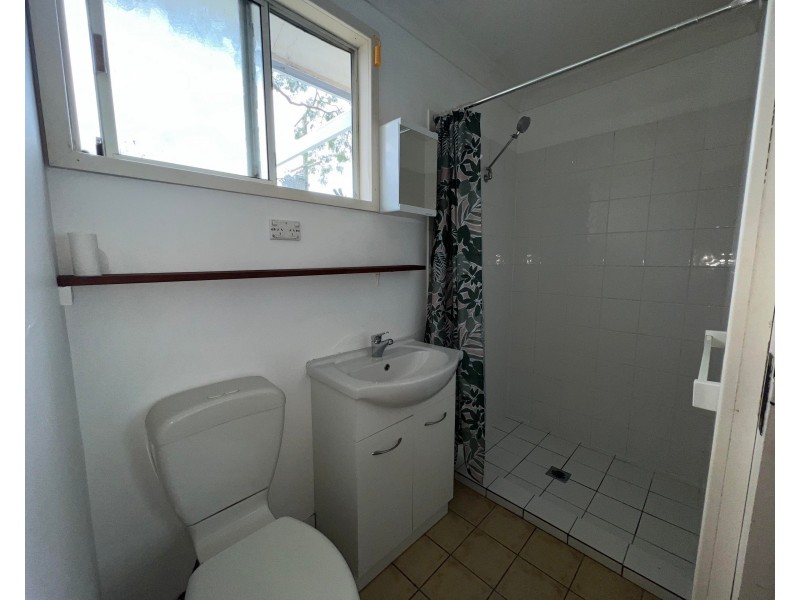 12A Wentworth Avenue South, Woy Woy NSW 2256