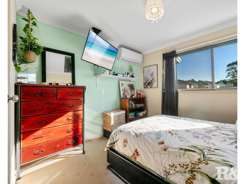 8/8 Akora Road, Wyoming NSW 2250