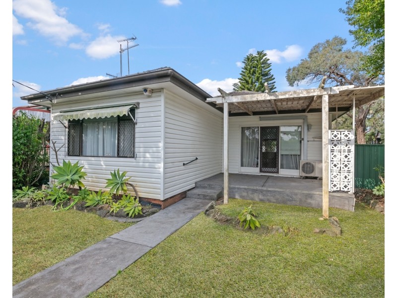 34 Lone Pine Avenue, Umina Beach NSW 2257