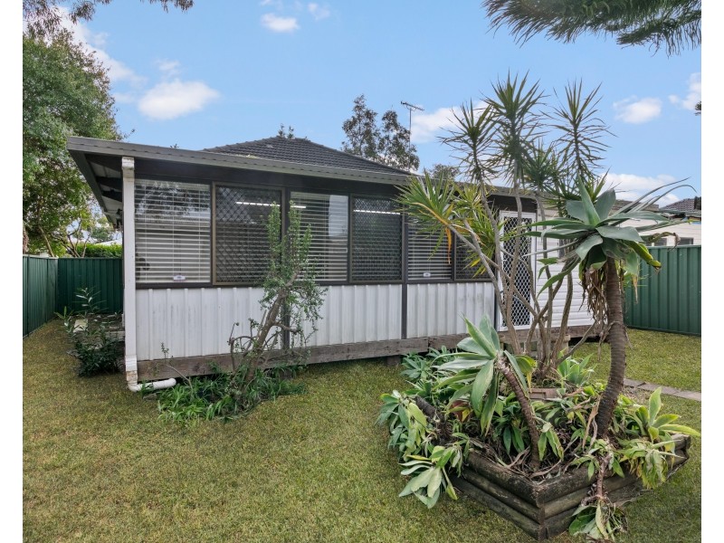 34 Lone Pine Avenue, Umina Beach NSW 2257