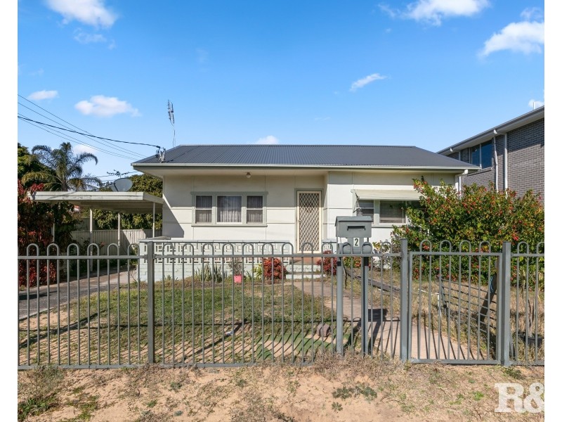 2 Gross Avenue, Umina Beach NSW 2257