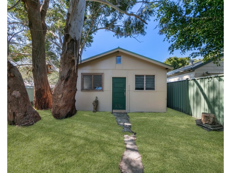 32 Collareen Street, Ettalong Beach NSW 2257