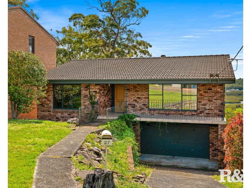 27 Penang Street, Point Clare NSW 2250