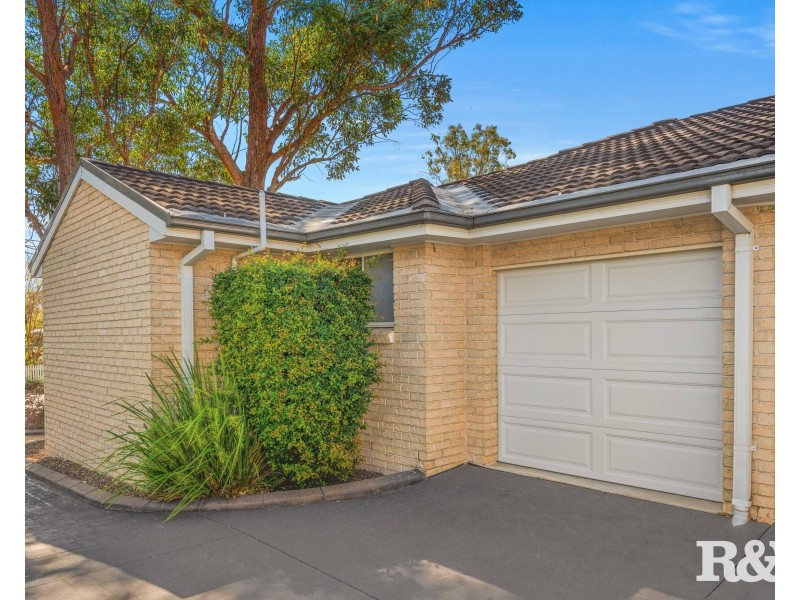 1/227 Brisbane Water Drive, Point Clare NSW 2250