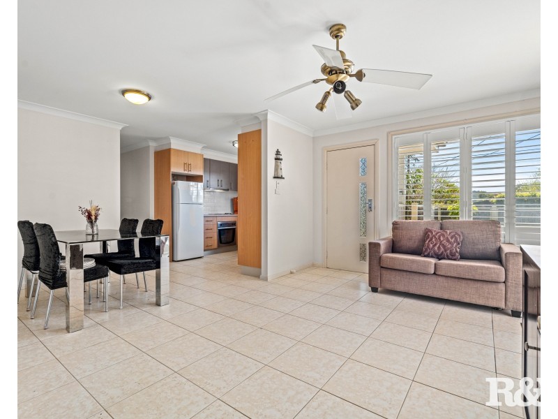 1/227 Brisbane Water Drive, Point Clare NSW 2250