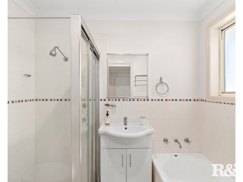 1/227 Brisbane Water Drive, Point Clare NSW 2250