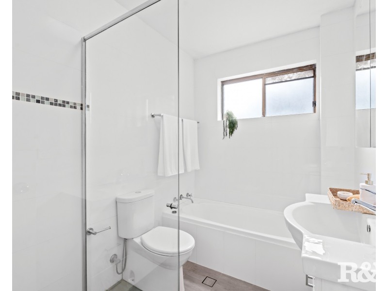 2/84-86 Henry Parry Drive, Gosford NSW 2250