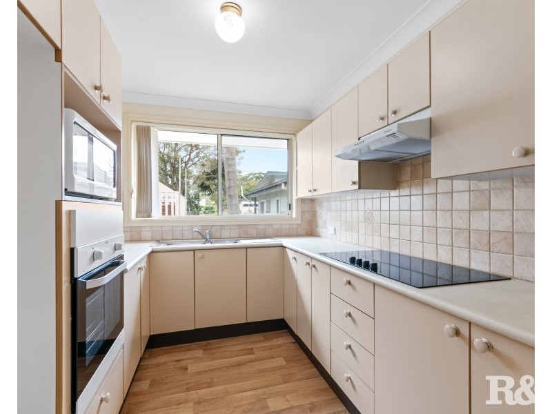 5 Cambridge Street, Umina Beach NSW 2257