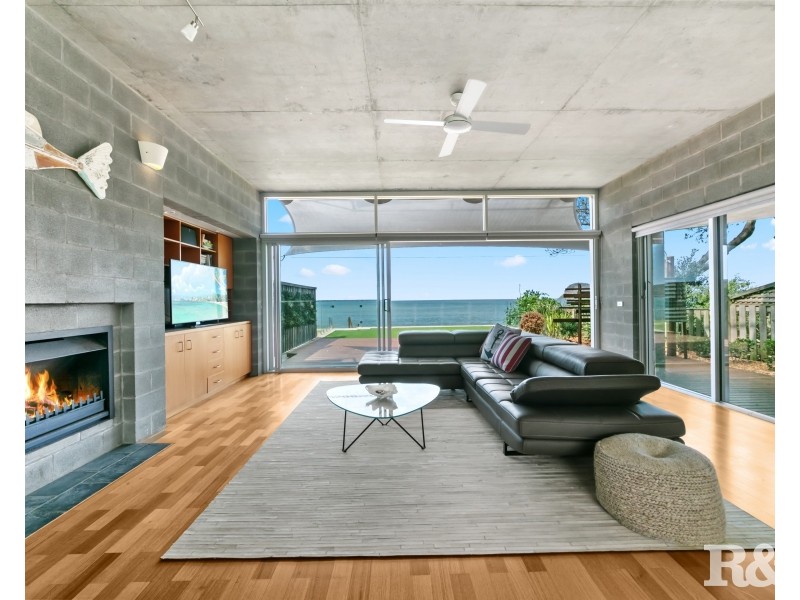 52A Coral Crescent, Pearl Beach NSW 2256